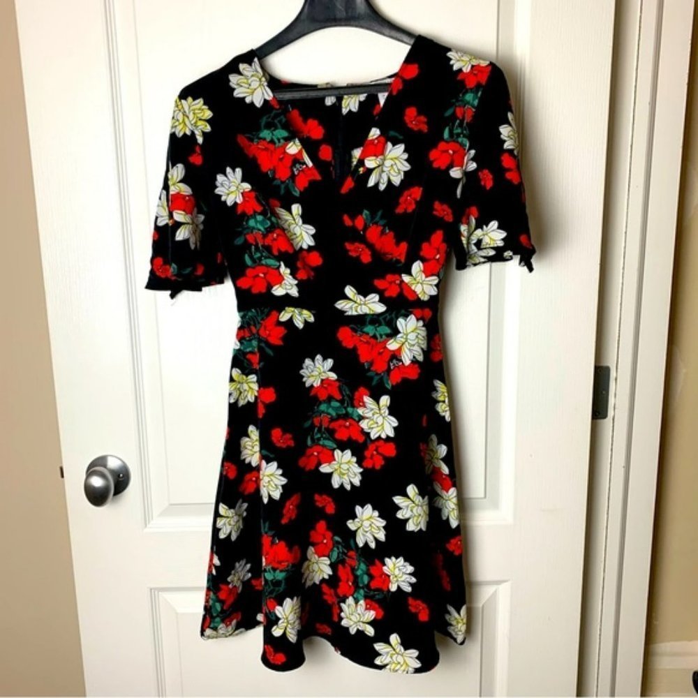 Streetwear SOCIETY REGULAR FIT WRAP DRESS